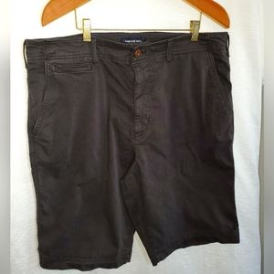American Eagle Men's Shorts size 38